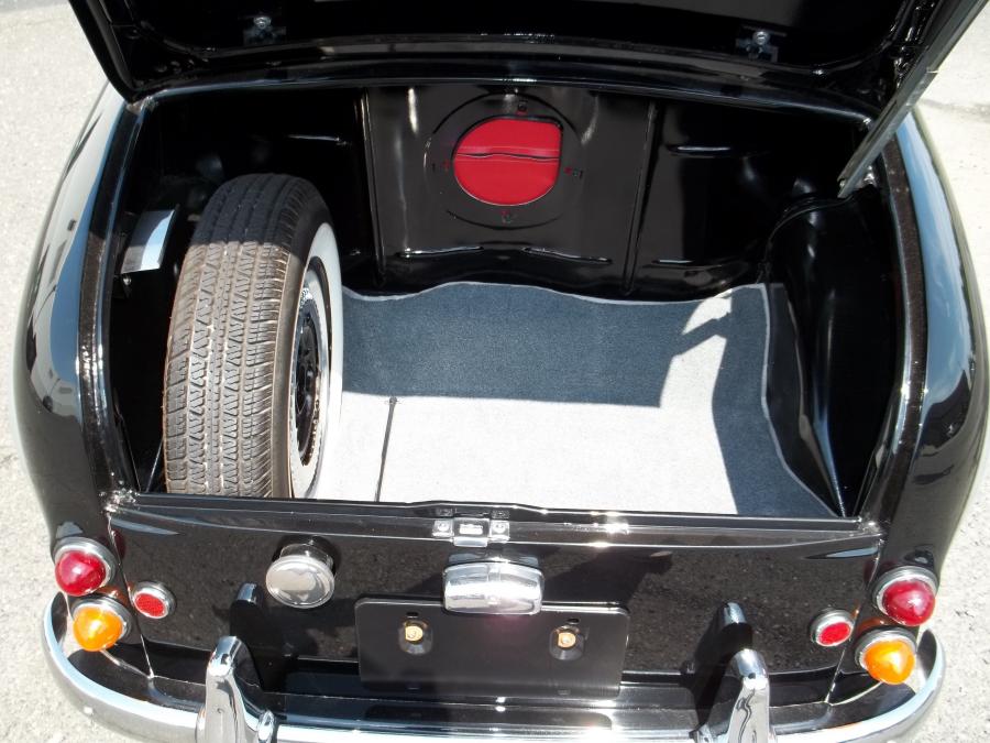 Багажник Austin A35 2-Door Saloon 1957 года  (фото 5 из 13)